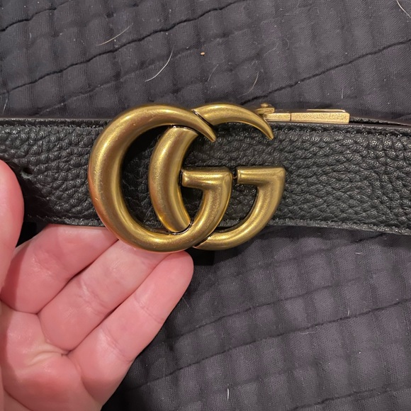 Authentic Gucci GG Marmont leather belt with shiny buckle - Picture 3 of 6